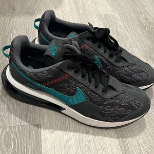 Nike Air Max Pre-Day